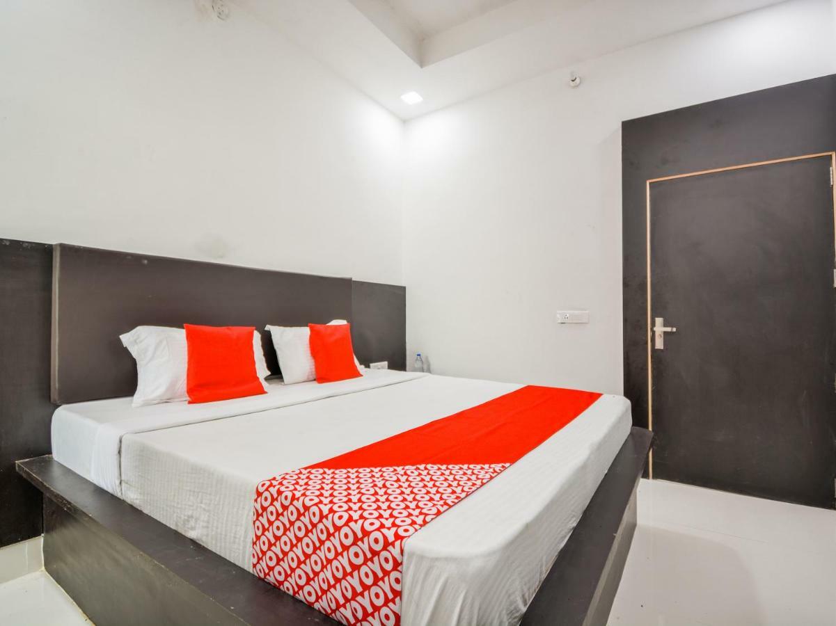 Oyo 43505 Hotel The White House Hisār Exterior photo