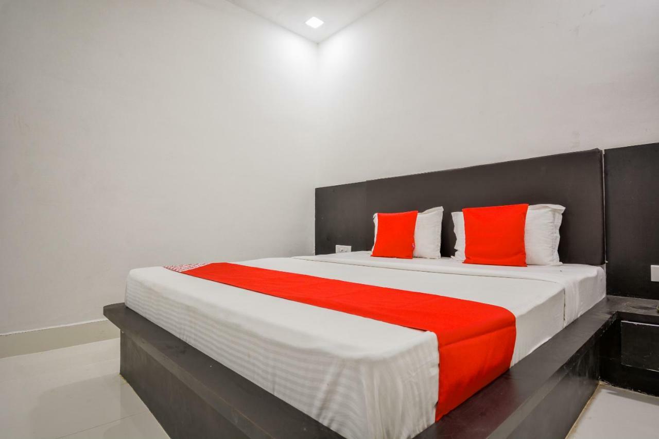 Oyo 43505 Hotel The White House Hisār Exterior photo