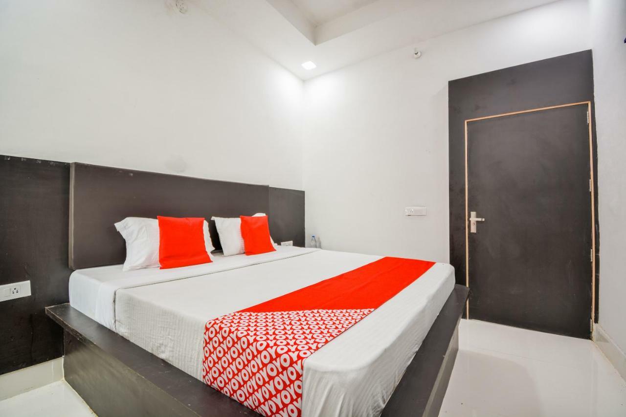 Oyo 43505 Hotel The White House Hisār Exterior photo