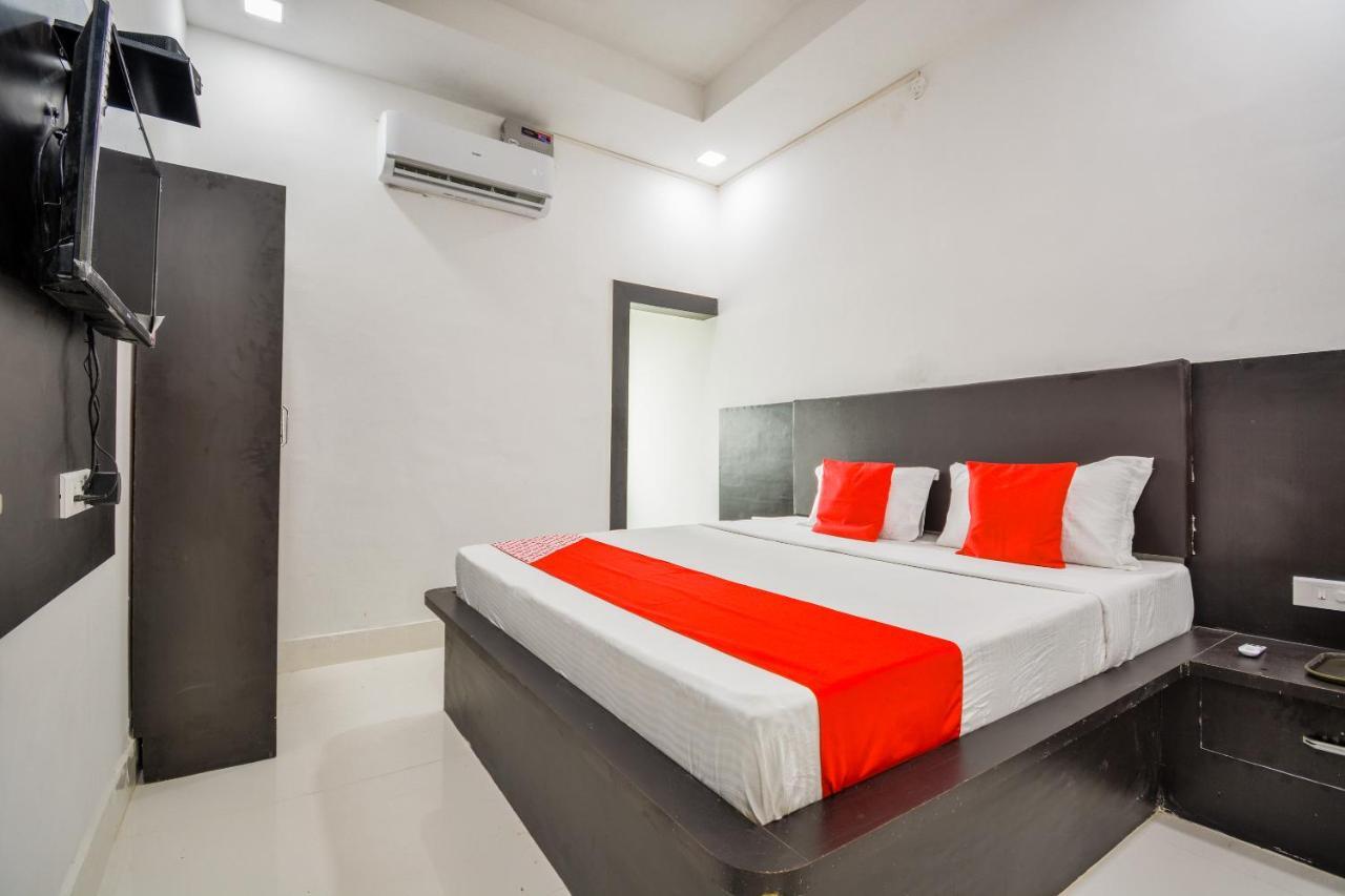 Oyo 43505 Hotel The White House Hisār Exterior photo
